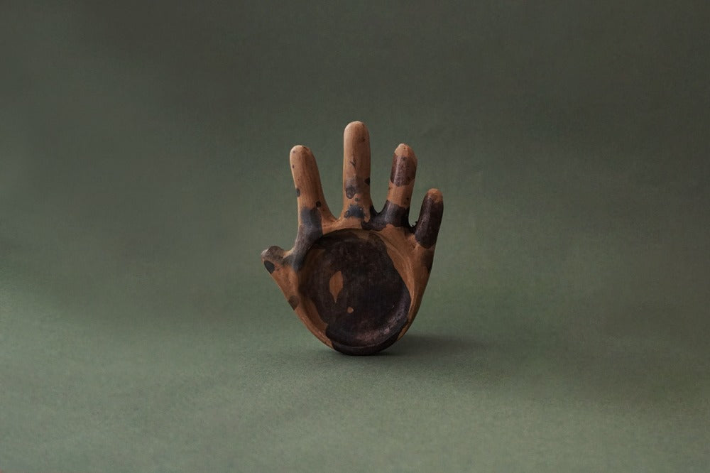 Manita Demetria chica